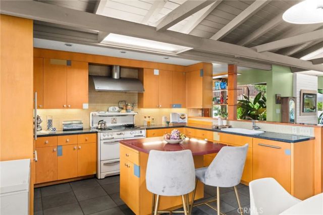 4250 Piedmont Mesa Road, Claremont, CA 91711