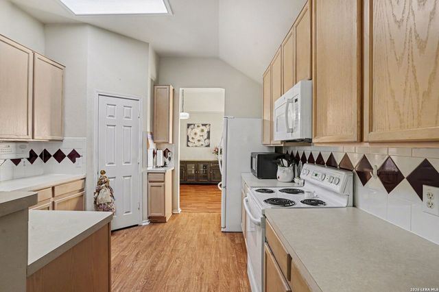 4737 Windy Ridge Trail, Schertz, TX 78154