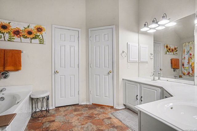 4737 Windy Ridge Trail, Schertz, TX 78154