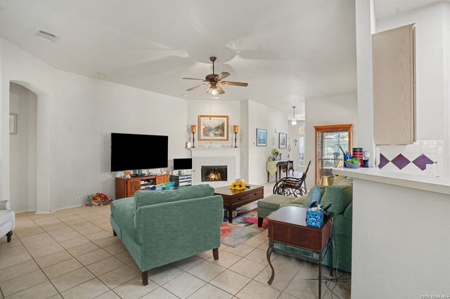 4737 Windy Ridge Trail, Schertz, TX 78154