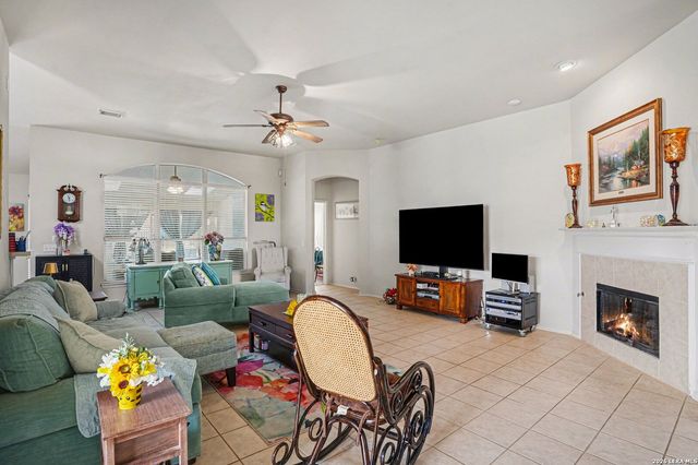 4737 Windy Ridge Trail, Schertz, TX 78154