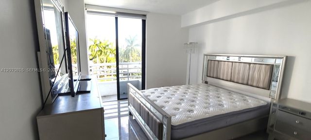 3300 NE 192nd St 517, Aventura, FL 33180