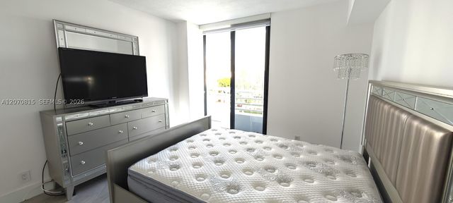 3300 NE 192nd St 517, Aventura, FL 33180