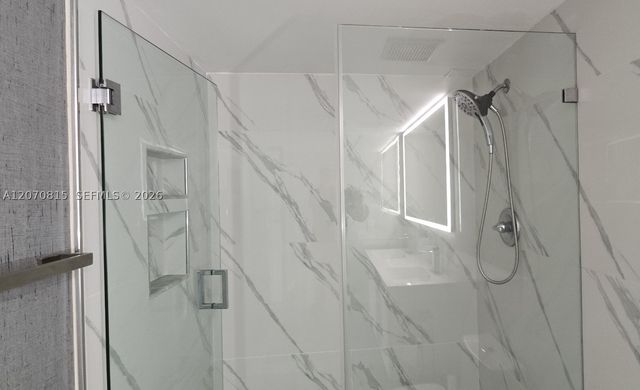 3300 NE 192nd St 517, Aventura, FL 33180