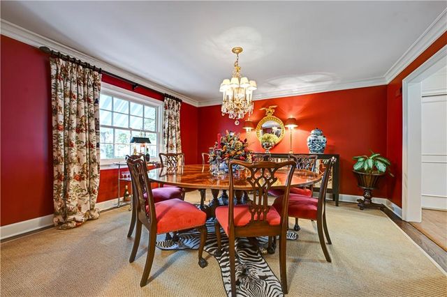 6629 Overhill Road, Mission Hills, KS 66208