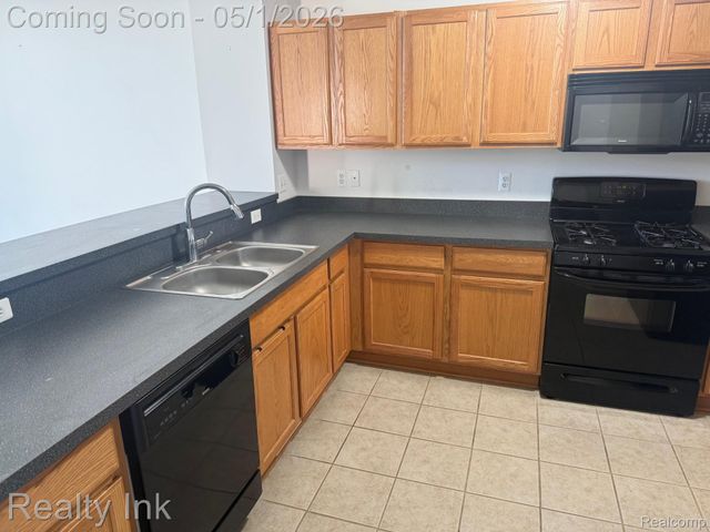 25419 Bohn Court, Huron Charter Township, MI 48134