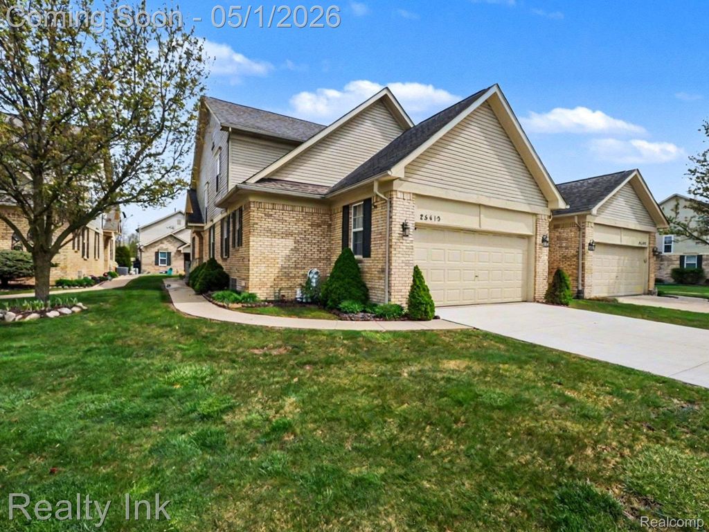 25419 Bohn Court, Huron Charter Township, MI 48134