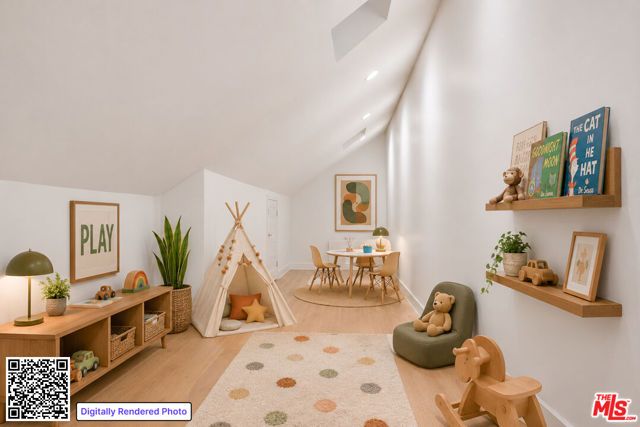 2240 Ewing Street, Los Angeles, CA 90039