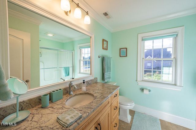 5079 Rose Gardens Circle, Kingsport, TN 37660