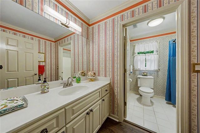 1022 Oak Way, Canton, GA 30114