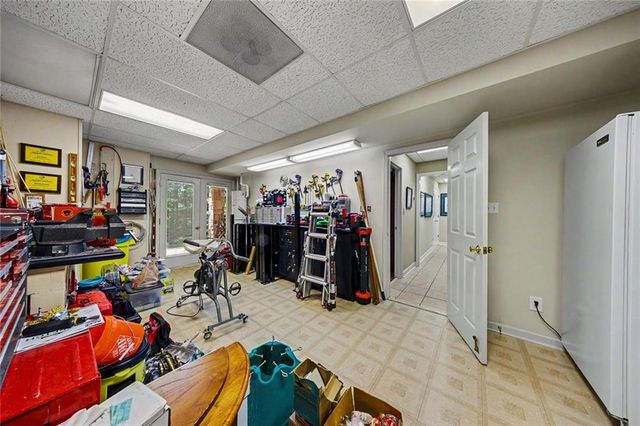 1022 Oak Way, Canton, GA 30114