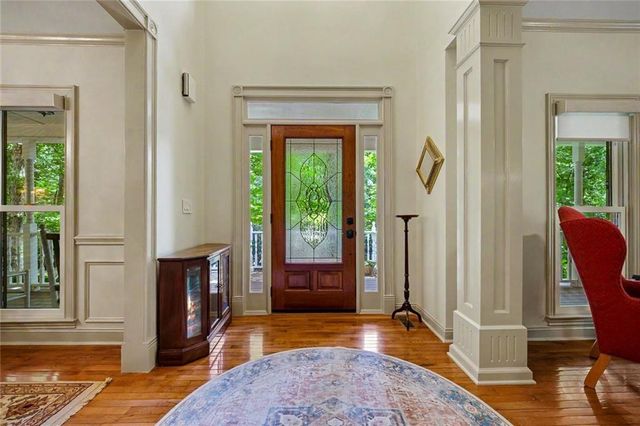 1022 Oak Way, Canton, GA 30114