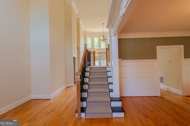 818 Natchez Valley Trace, Grayson, GA 30017