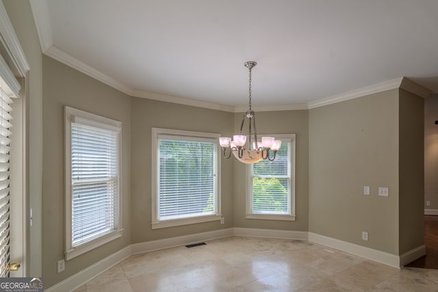 818 Natchez Valley Trace, Grayson, GA 30017