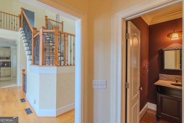 818 Natchez Valley Trace, Grayson, GA 30017