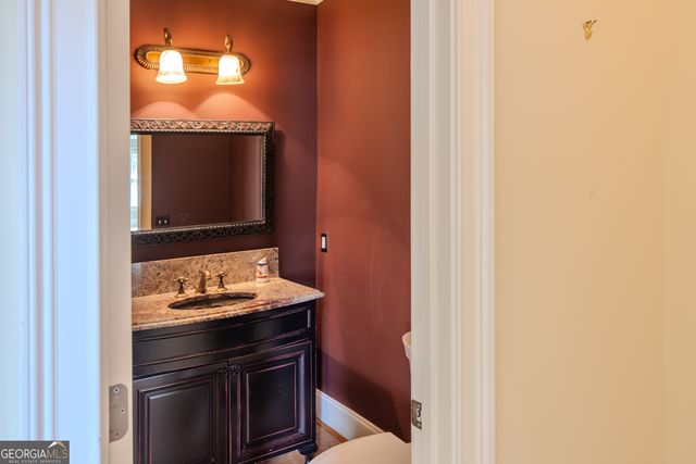 818 Natchez Valley Trace, Grayson, GA 30017
