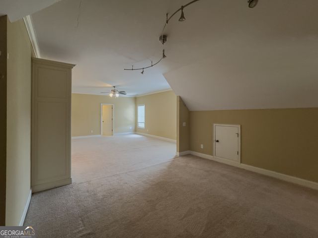 818 Natchez Valley Trace, Grayson, GA 30017