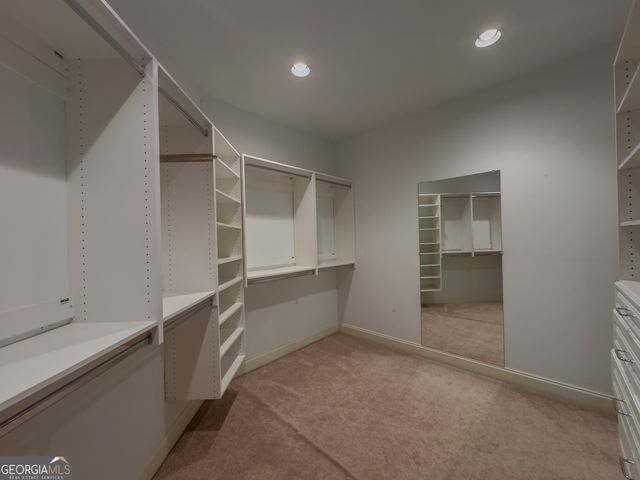 818 Natchez Valley Trace, Grayson, GA 30017