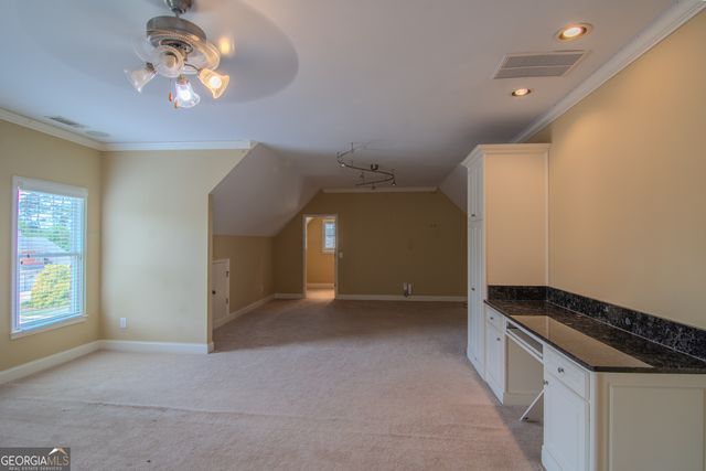 818 Natchez Valley Trace, Grayson, GA 30017
