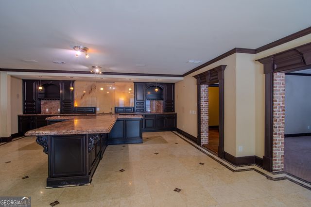 818 Natchez Valley Trace, Grayson, GA 30017