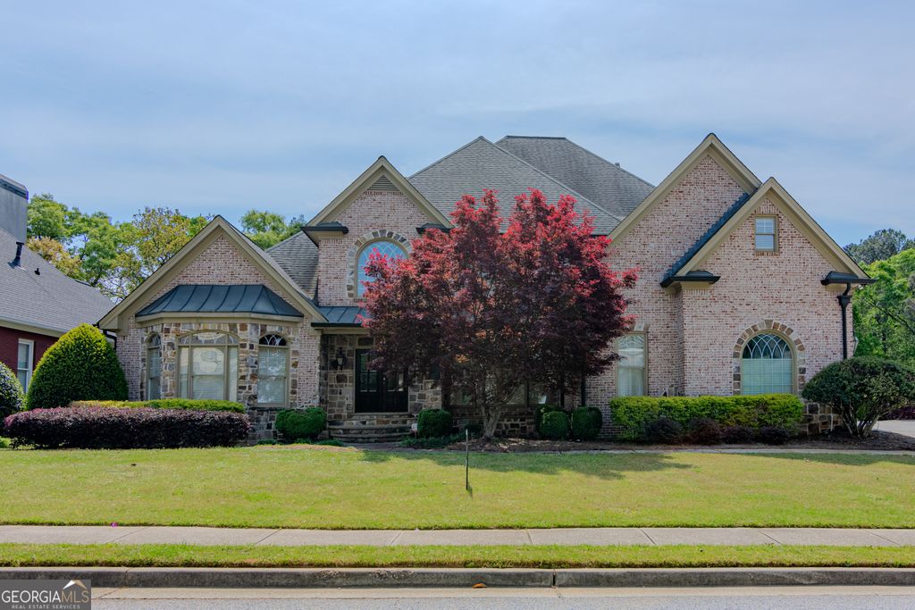 818 Natchez Valley Trace, Grayson, GA 30017