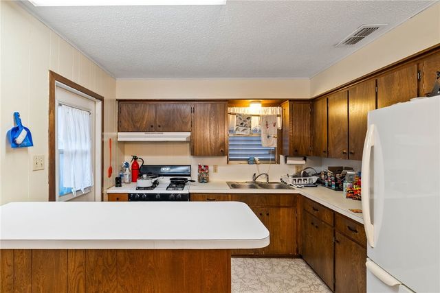 1829 Lesle Ln., Corpus Christi, TX 78412