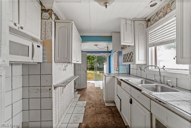 3576 W 135th Street, Cleveland, OH 44111
