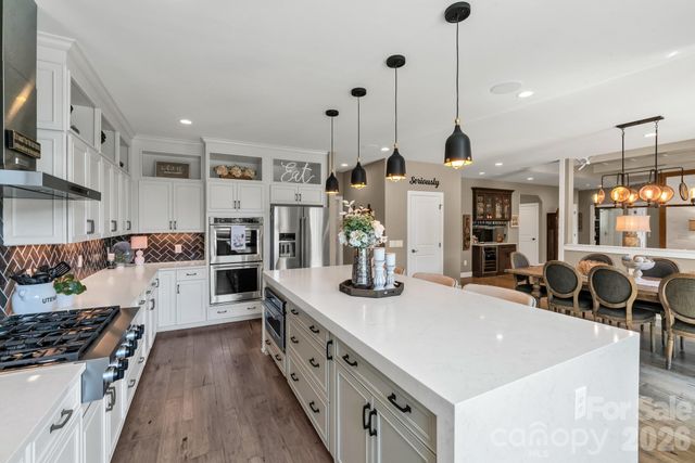 1041 Chippenham Avenue, Lancaster, SC 29720