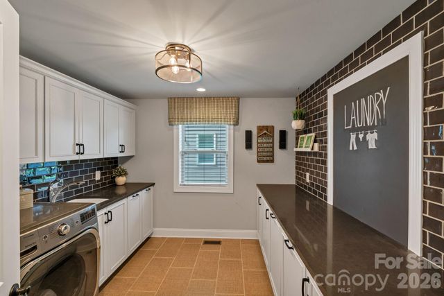 1041 Chippenham Avenue, Lancaster, SC 29720