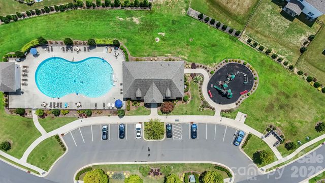 1041 Chippenham Avenue, Lancaster, SC 29720