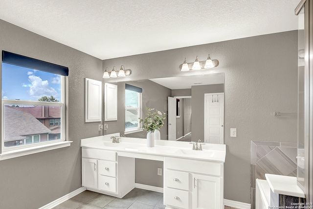 444 LANDMARK GATE, Cibolo, TX 78108