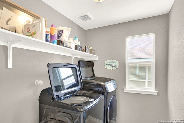 444 LANDMARK GATE, Cibolo, TX 78108