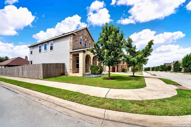 444 LANDMARK GATE, Cibolo, TX 78108