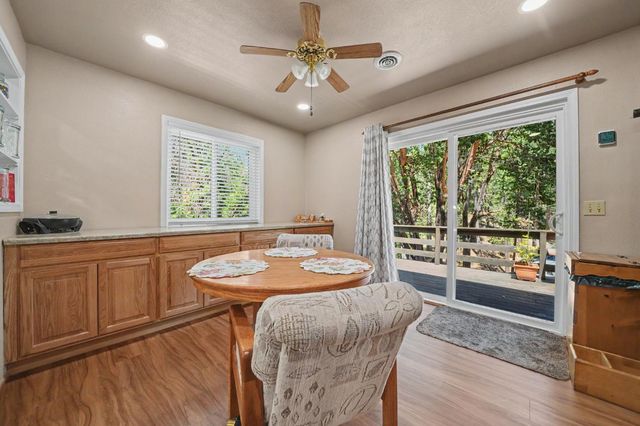 17816 N Creekside Dr, Pioneer, CA 95666