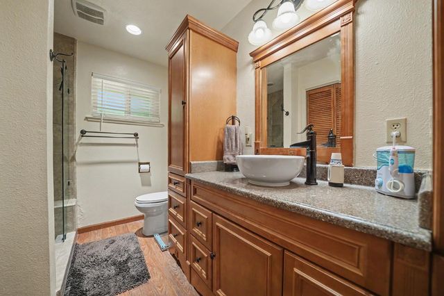 17816 N Creekside Dr, Pioneer, CA 95666