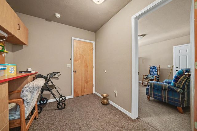 17816 N Creekside Dr, Pioneer, CA 95666