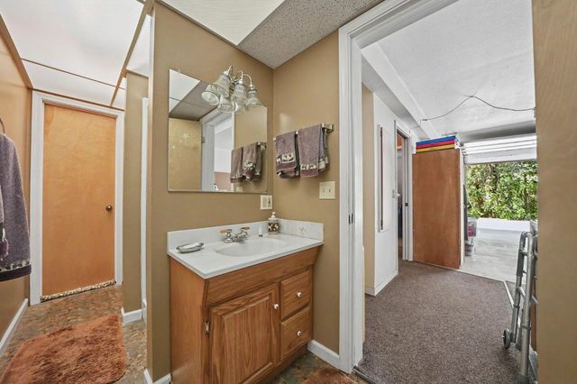 17816 N Creekside Dr, Pioneer, CA 95666
