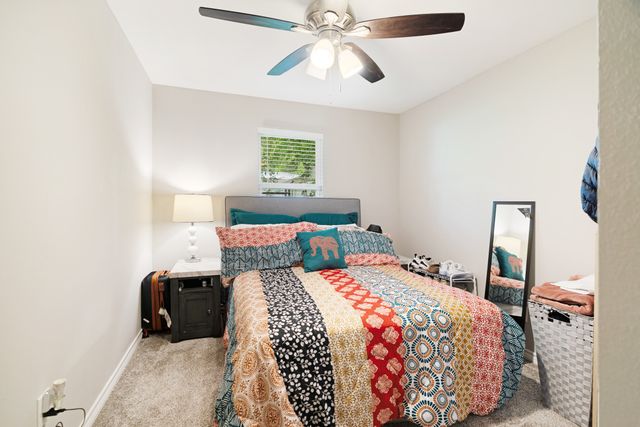 2435 Hubbard Street, Paris, TX 75460