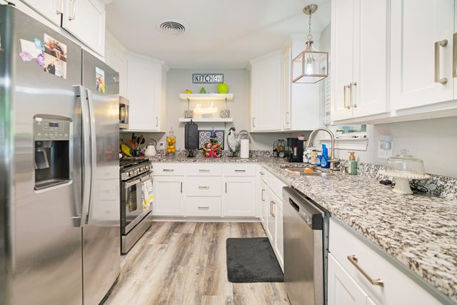 2435 Hubbard Street, Paris, TX 75460