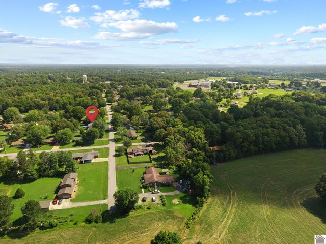 411 Briarcliff Drive, Paducah, KY 42003