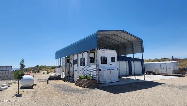 7533 Sandhill Road, Fallon, NV 89406