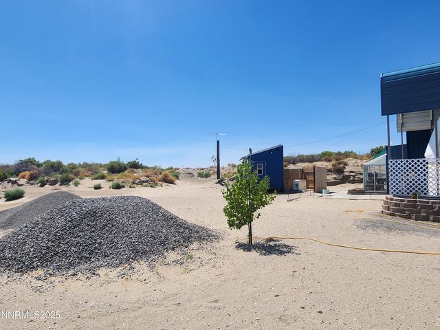 7533 Sandhill Road, Fallon, NV 89406