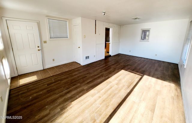 7533 Sandhill Road, Fallon, NV 89406