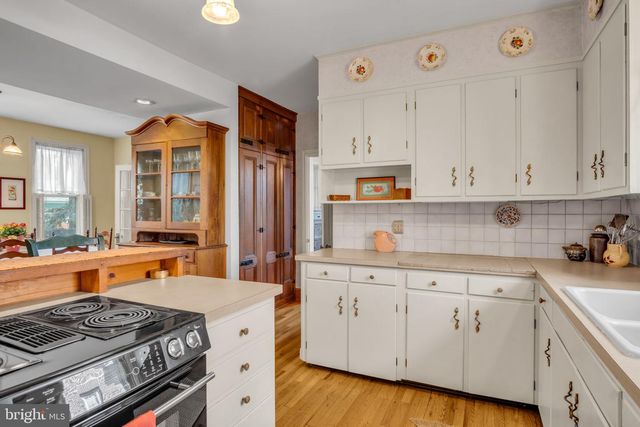 416 WALNUT ST, Carlisle, PA 17013