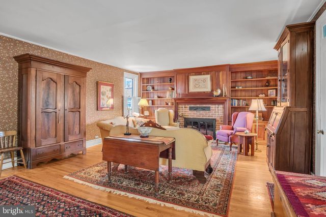 416 WALNUT ST, Carlisle, PA 17013