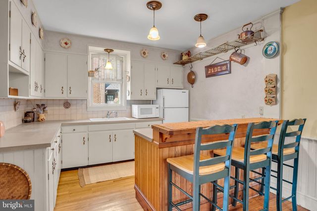 416 WALNUT ST, Carlisle, PA 17013