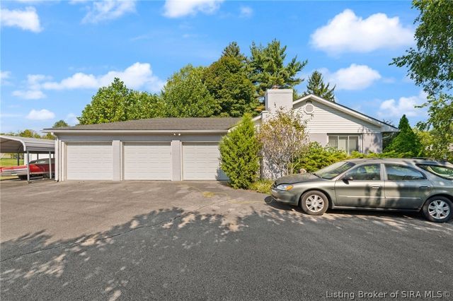 1715 Allentown Road, Sellersburg, IN 47172