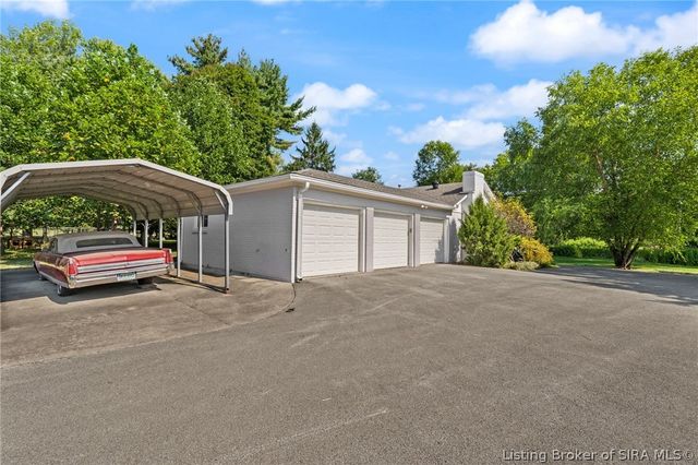 1715 Allentown Road, Sellersburg, IN 47172