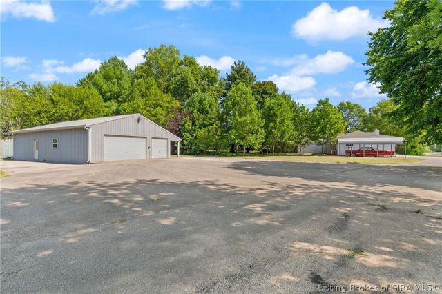 1715 Allentown Road, Sellersburg, IN 47172