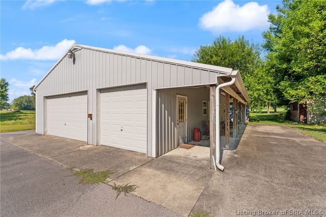 1715 Allentown Road, Sellersburg, IN 47172